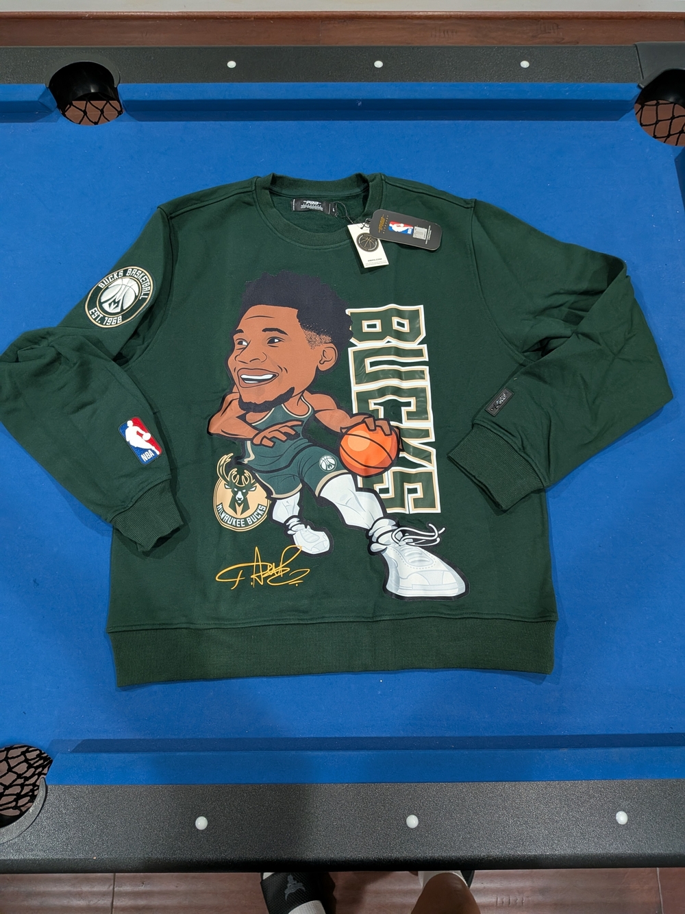 Large Giannis Antetokounmpo Pro Standard Milwaukee Bucks Crewneck Sweatshirt